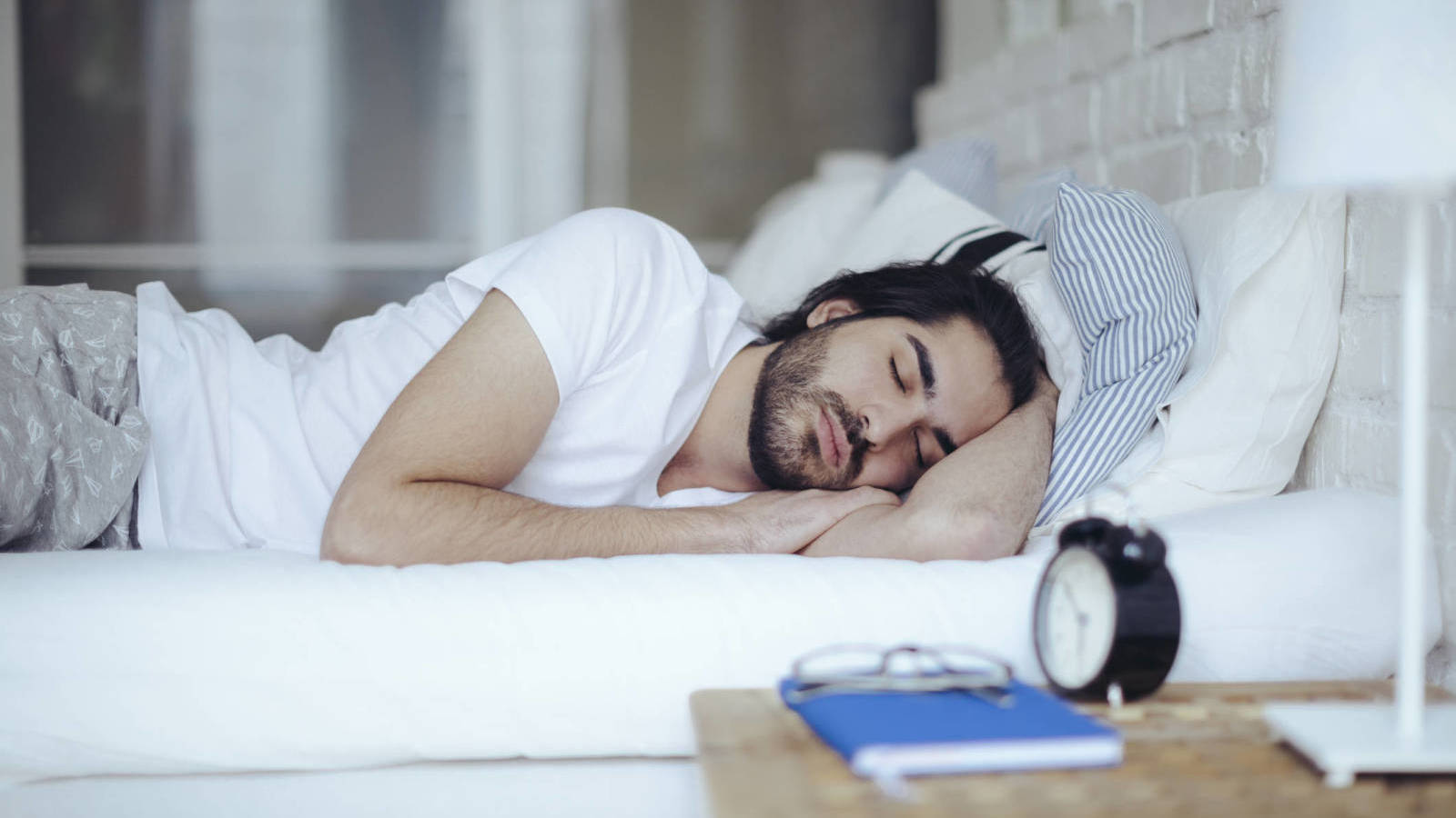 Ortoqueratología, las lentes de contacto nocturnas